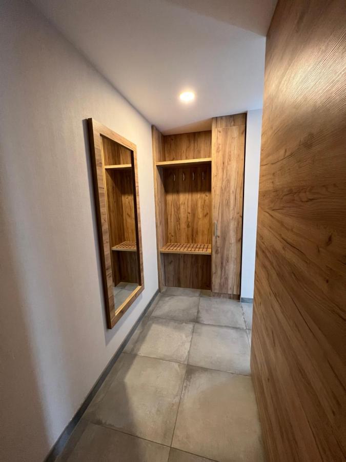 Aparthotel Apartamenty Czarna Gora 320 西恩纳 外观 照片