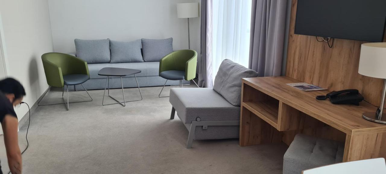 Aparthotel Apartamenty Czarna Gora 320 西恩纳 外观 照片